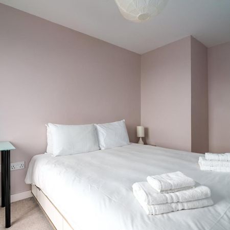 Апартаменты Guestready - 1 Bed Apt With City Views, Vauxhall Лондон Экстерьер фото